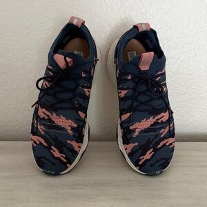 FitFlop Vitamin FF  Camo Knit Sport Women’s Sneakers size 11